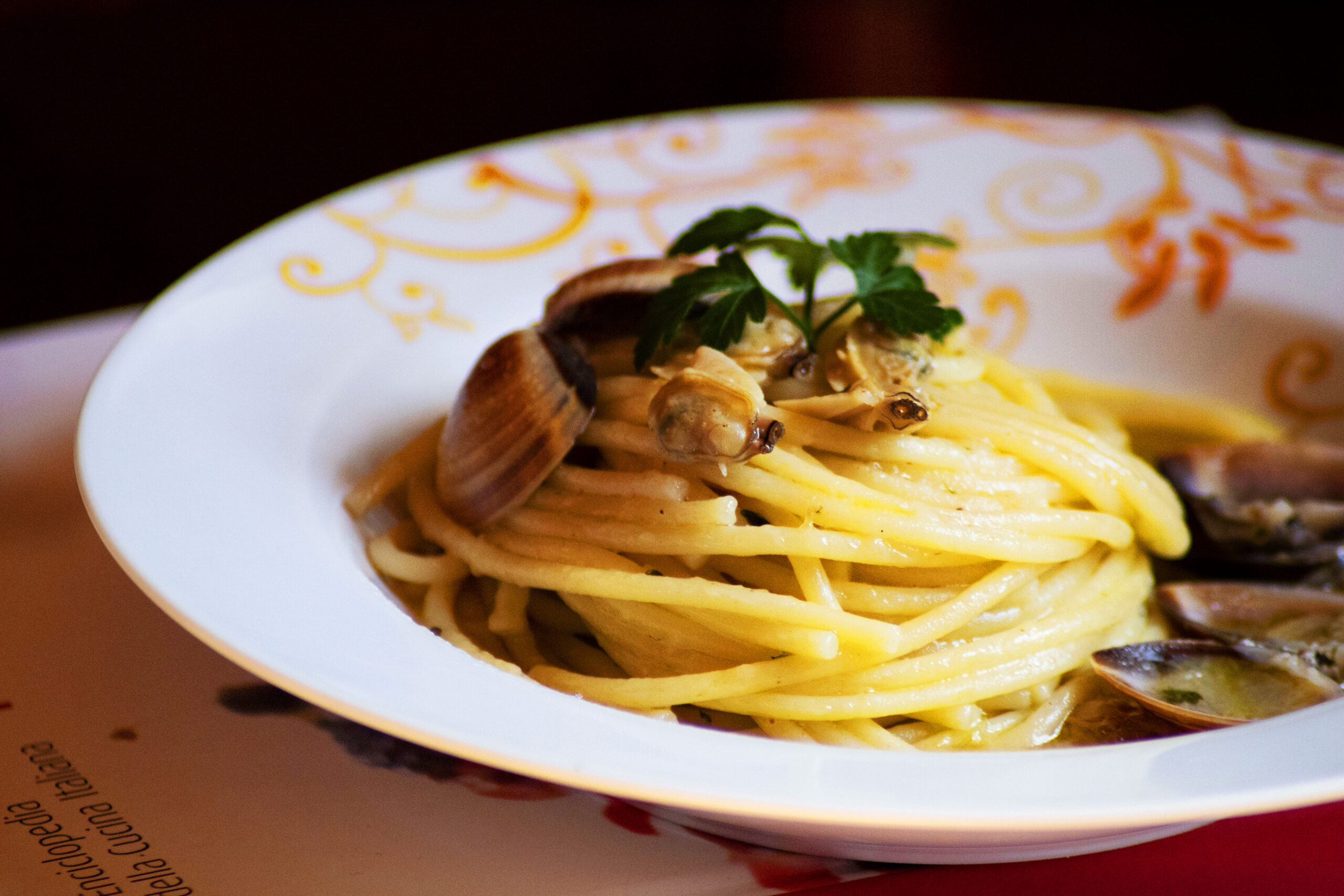 Spaghetti con vongole veraci