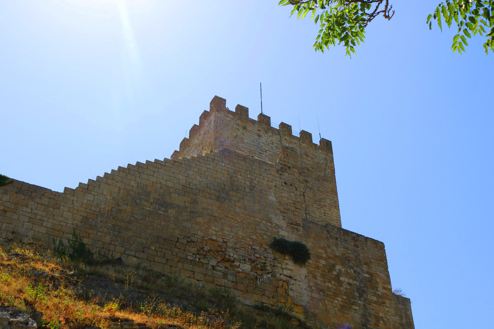 Castello Lombardia, la torre